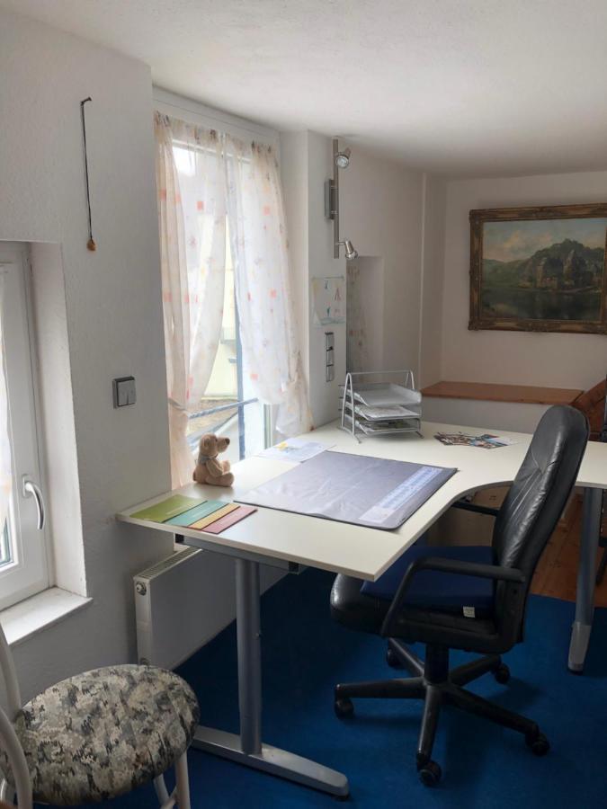 Doppelzimmer Dachgeschoss, Schnelles Wlan, Arbeitsplatz Und Garten Winningen Eksteriør billede